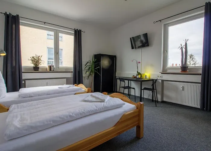 Private Near Station * קרלסרוהה