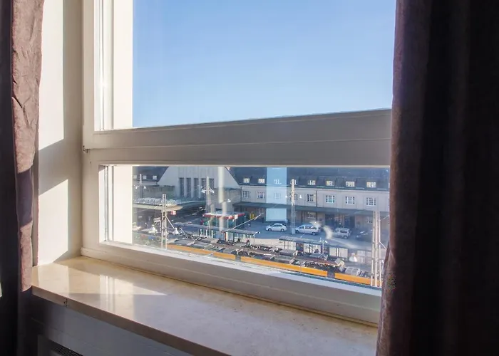 Private Near Station בית אירוח *