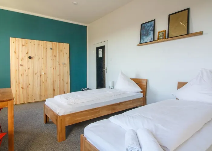 Private Near Station קרלסרוהה