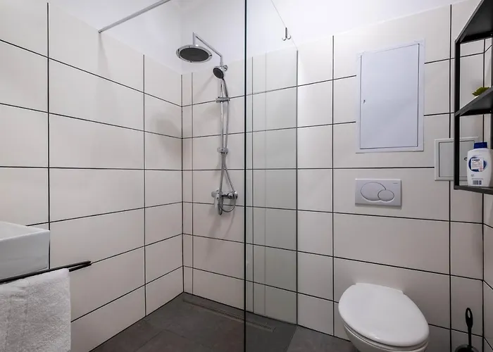 Private Near Station * קרלסרוהה